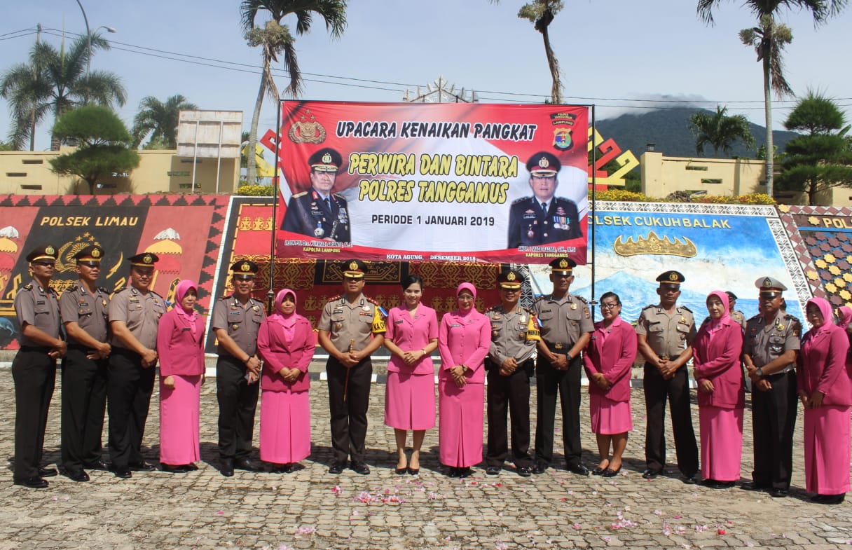 Kapolsek Pugung Naik Pangkat Bersama Tiga Rekannya