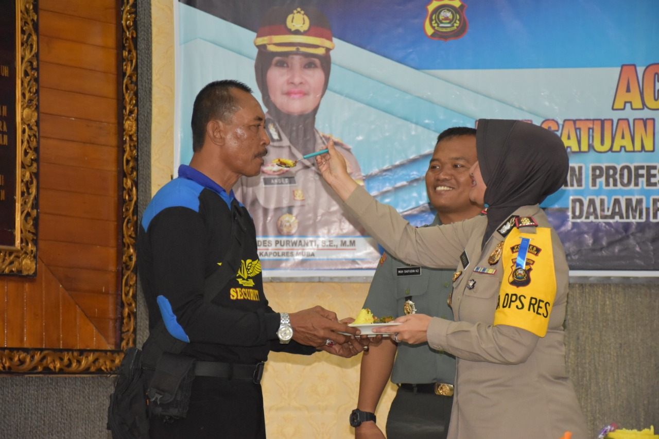 Syukuran Hut Satpam Kapolres Muba Bacakan Amanat Kapolri