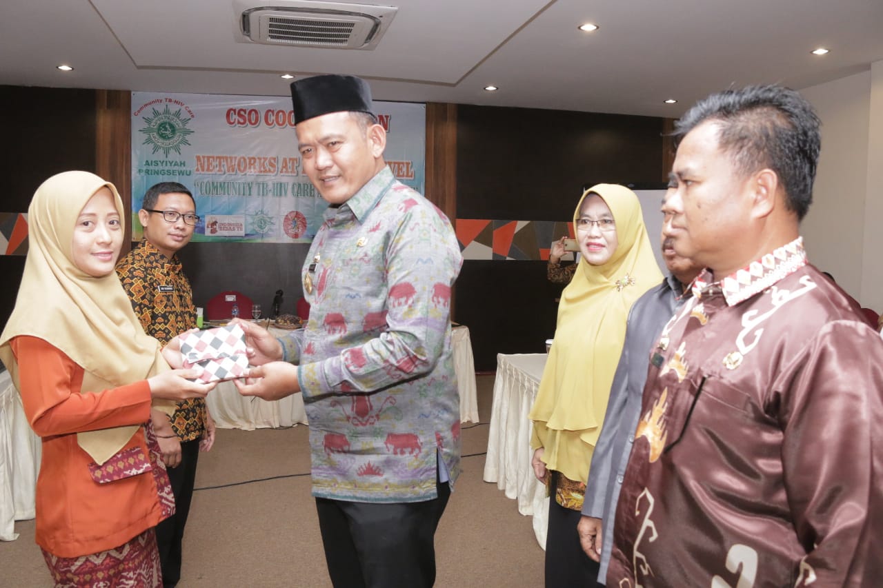 Epidemi HIV Berpengaruh Terhadap Perkembangan TB di Masyarakat