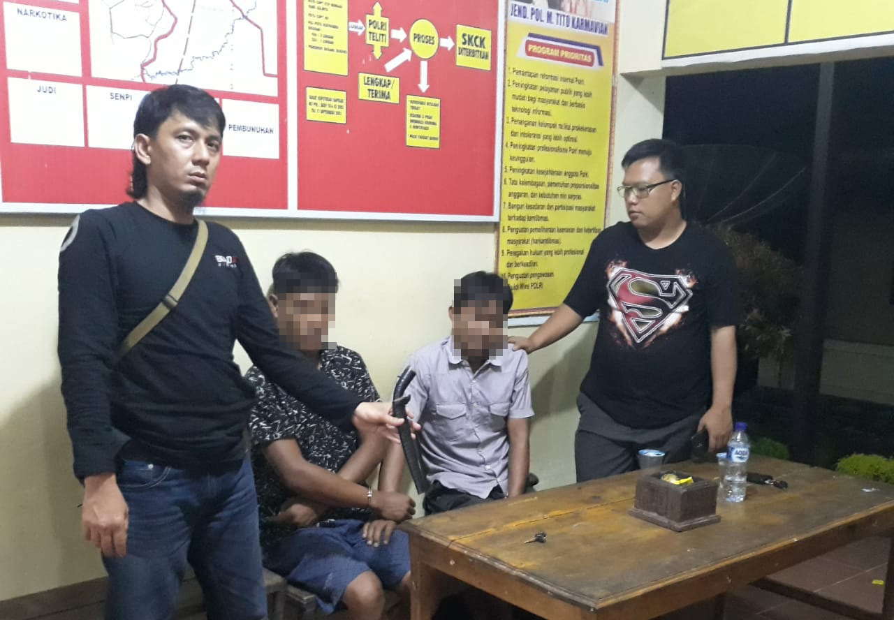 Maling Motor Tetangga, Dua Warga Bujung Tenuk Dirigkus Tim Tekab 308 Polres Tulang Bawang