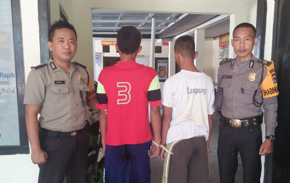 Pelajar SMA Rampas Hp Anak SD