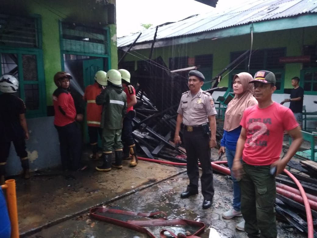 SMK Gajah Mada Metro Terbakar