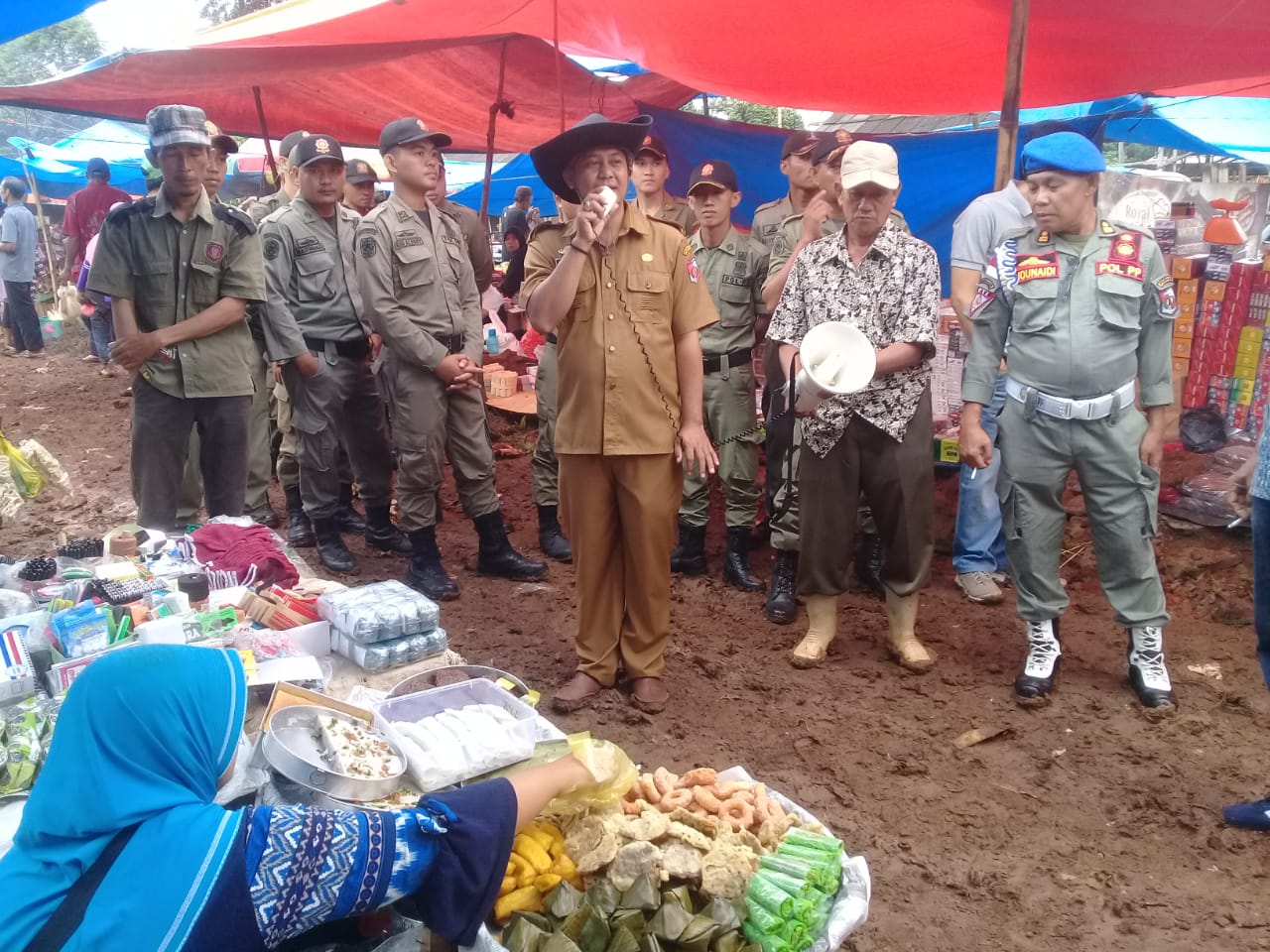Pasar Bonglai Ditertibkan dengan Pendekatan Persuasif