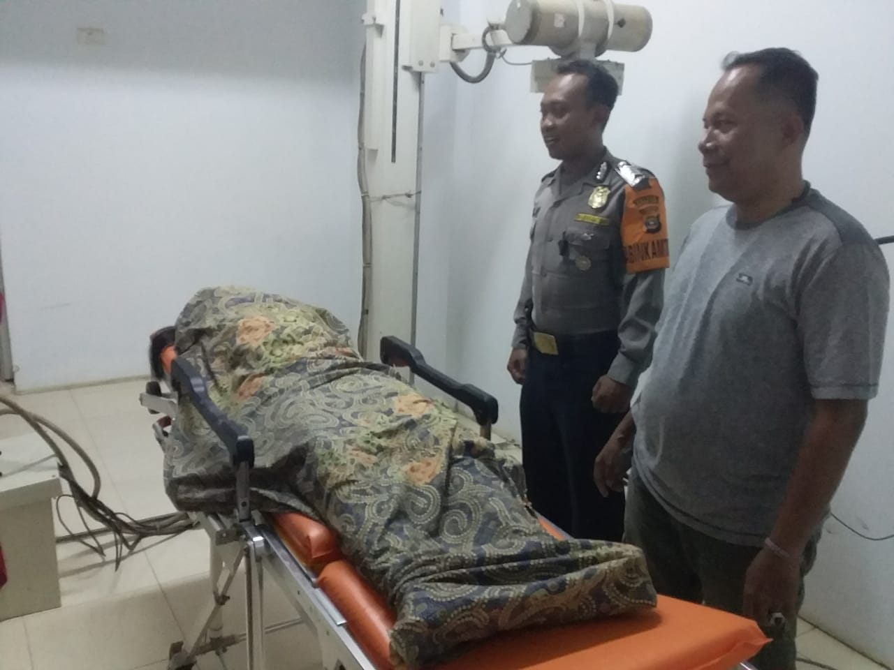 Diteriakin Suami Gila, Junaidi Ngamuk Dan Gorok Alika