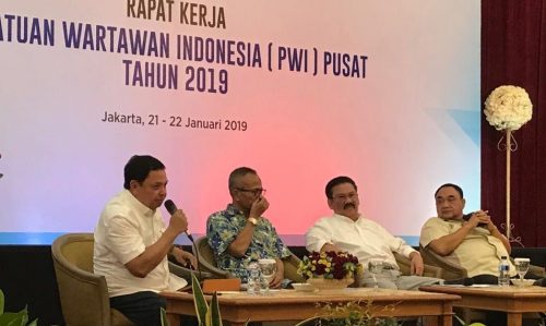 Tantangan PWI Jaman Now, di Tengah Arus Idealistis dan Realistis