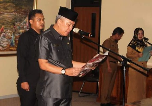 Lantik 33 Pejabat Eselon, Herwan Sahri Ingatkan Disiplin Kerja ASN