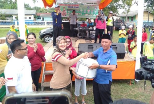 Pemda Lampung Timur Beri Bantuan Peralatan Kesenian dan Drumben Untuk Desa Gunung Tiga