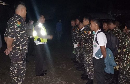 Polres Way Kanan Pasilitasi PAM Keberangkatan Perwakilan Muslimat NU Way Kanan Ke Jakarta