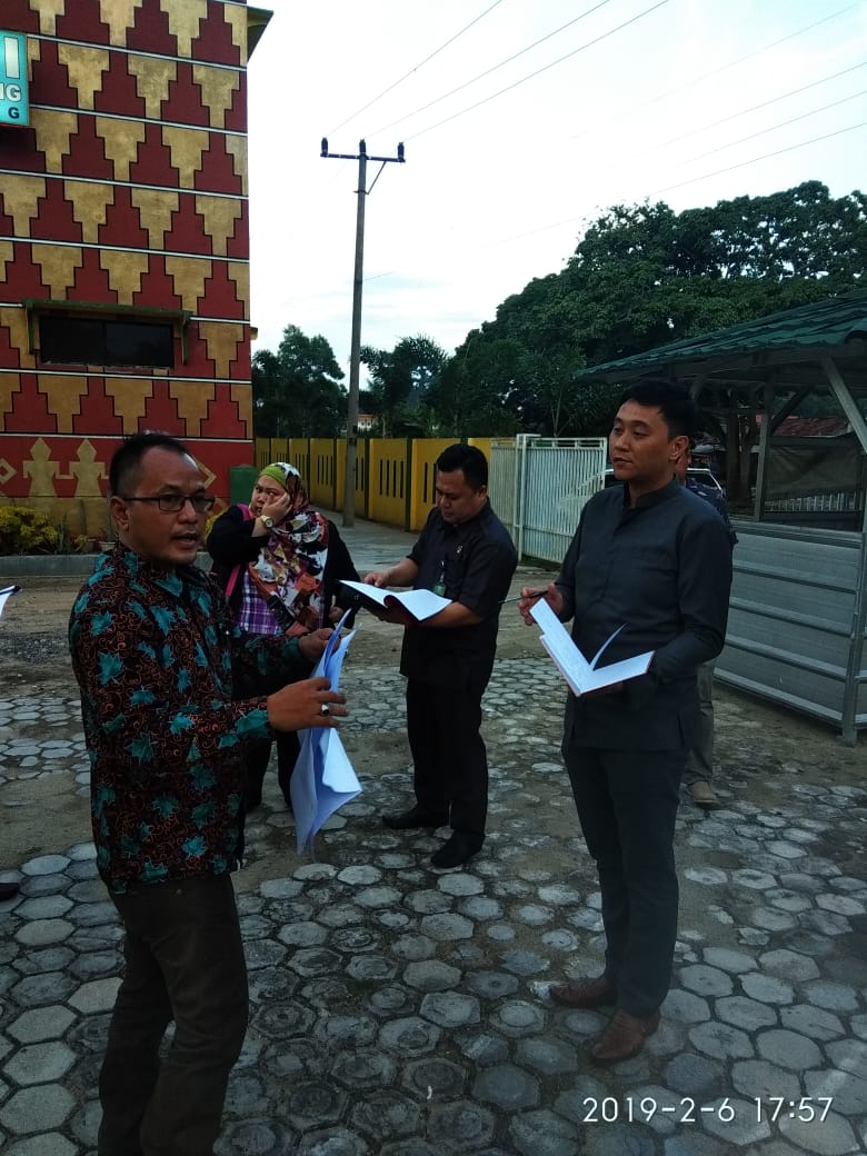 Sidang Gugatan Penyerobot Lahan Kampus STAI Tuba,  Majelis Hakim Pemeriksaan Setempat