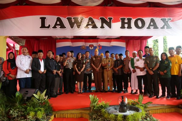 Wakapolda dan Forkopinda Lampura Deklarasi Lawan Hoax Sukseskan Pemilu 2019
