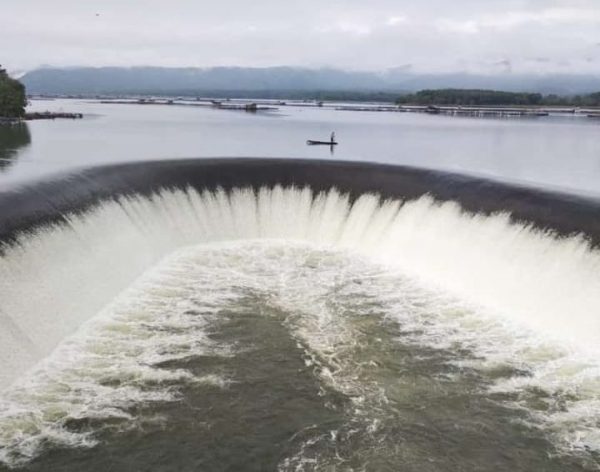 Debit Way Rarem Meninggi Warga Dua Kecamatan Waspada