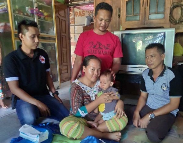 KJB dan Pelaut Pasilitasi Pengobatan Muttaqi Bayi Penderita Tumor Indraabdomen