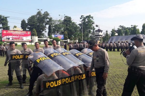 Anggota Dalmas Polres Lampung Utara Latihan Sistem Pengamanan Kota