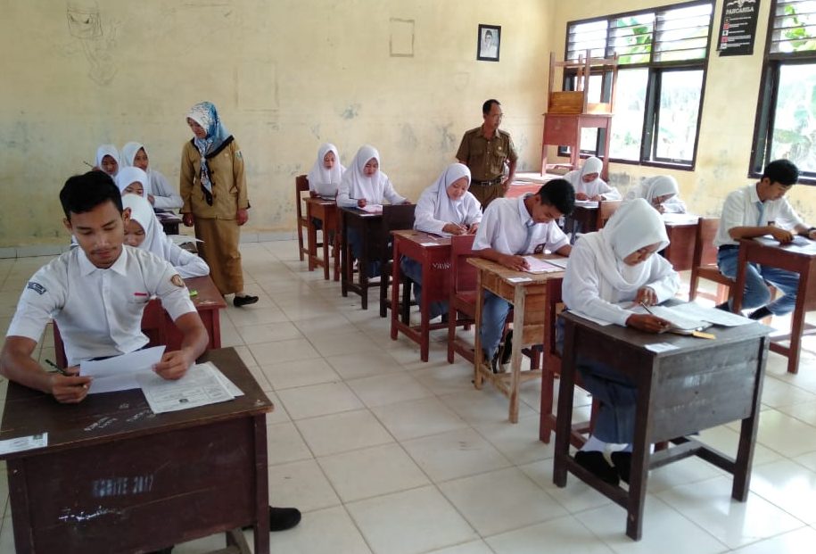 SMK Negeri 1 Bumi Agung USBN  Perdana