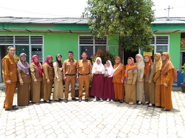 SDN 1 Giriklopo Mulyo Juara II IPA dan Matematikan Pada OSN Kecamatan Sekampung