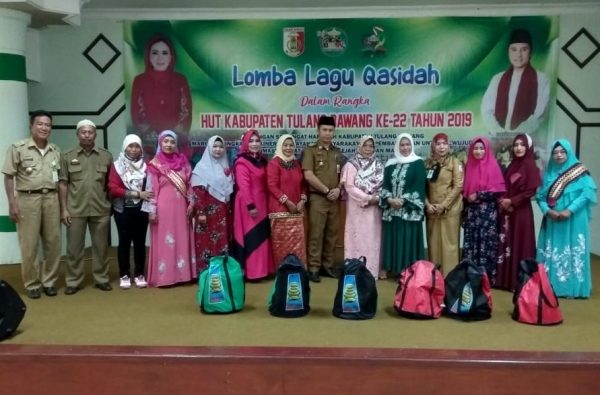 Winarti Buka Lomba Qasidah di Masjid Agung
