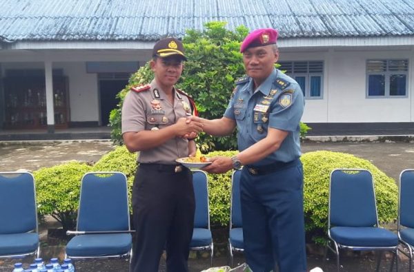 Sinergi TNI-Polri Kapolres Lampung Utara Kunjungi Markas Kimal Lampung