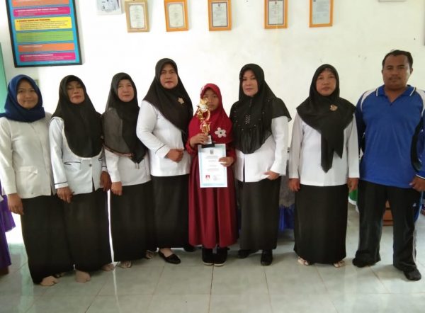 Annisa Mualidya Juara 2 OSN SD Matematika Kecamatan Batanghari Nuban
