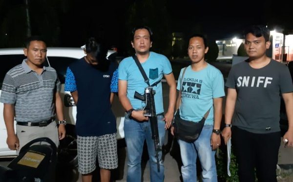 Baru Keluar Penjara Rio “Garap” ABG Kenalan di Facebok Bersama Rekannya