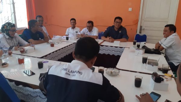 KPU Lampung Selatan Diskusi Bersama Mapillu PWI