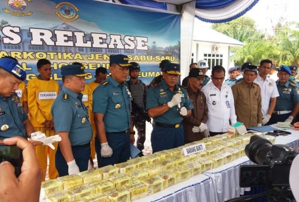 TNI AL Lhokseumawe Tangkap 50 Kg Sabu Dari Kurir Jaringan International
