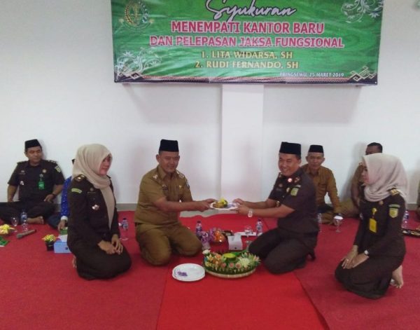 Kejari Pringsewu Syukuran Tempati Kantor Baru