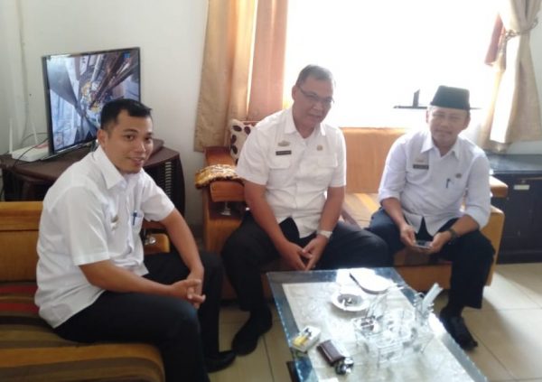 Inspektorat  Lampung Timur Segera Tindak Lanjuti Pemotongan Gaji Kepala Sekolah Untuk Bayar Koran 