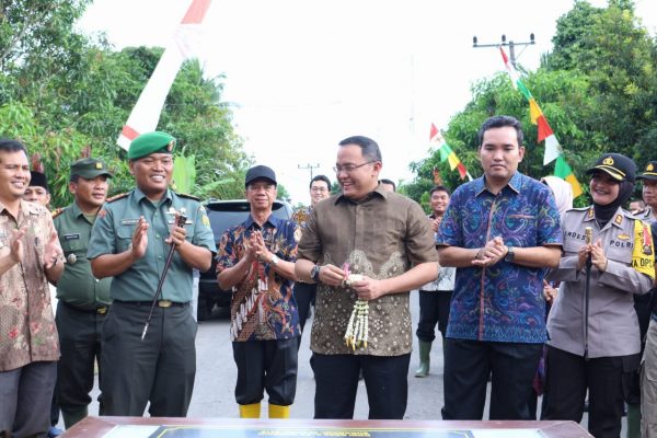 Dodi Reza Alex Noerdin Resmikan Infrastruktur 66.3 Kilometer Jalan penghubung Lawang Wetan