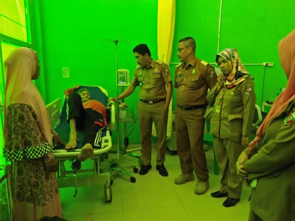 Pemkab Lampung Utara Rujuk Basri Penderita Tumor Ganas Ke RS