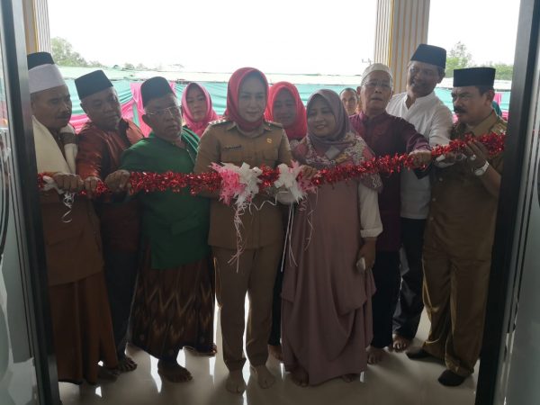Bupati Winarti Resmikan Masjid Jami’ Darussamah Sidodadi