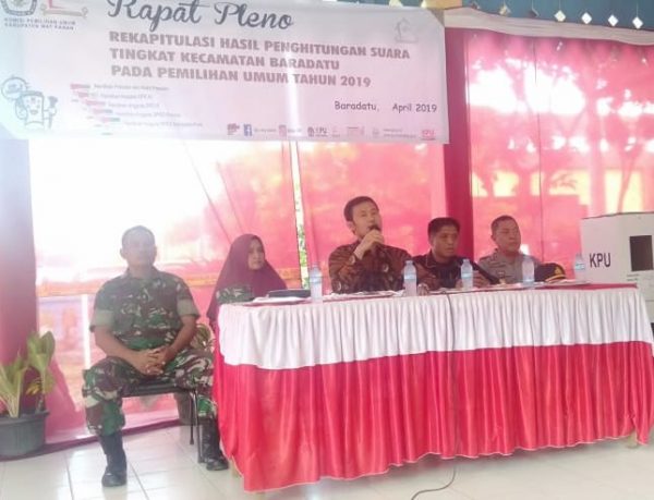 Kecamatan Baradatu Pleno Rekapitulasi Hasil Penghitungan Suara Pemilu 2019