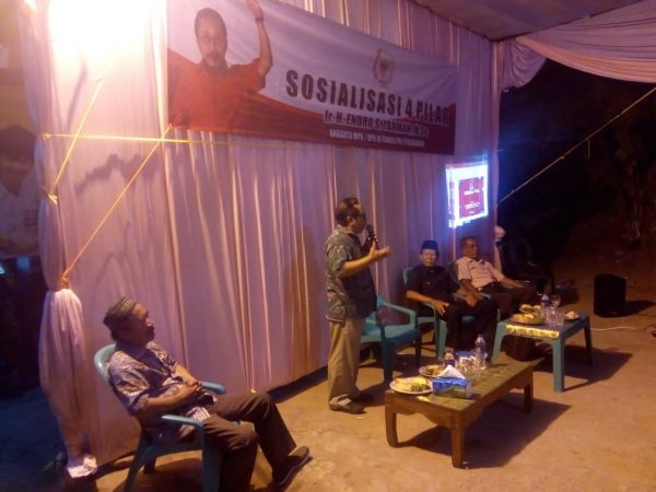 Ir. H. Endro Suswantoro Yahman, M. Sc saat menggelar Sosialisasi 4 Pilar Kebangsaan di TKB