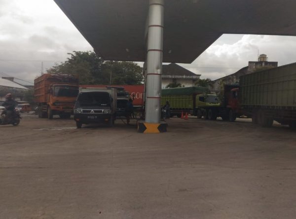 Marak “Ngecor” BBM Solar di SPBU di Jual ke Industri di Bandar Lampung, Pelaku Melibatkan Aparat