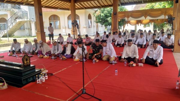 Pemkot Cilegon Gelar Istighosah dan Ziarah Makan Aat