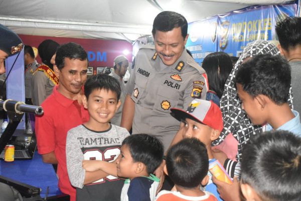 Stand Polda Lampung Layani SKCK, SIM, dan Pembayaran Pajak Kendaraan di Lampung Fair 2019