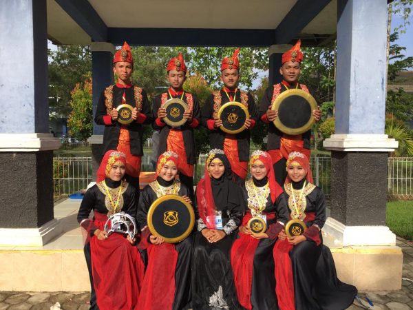 MAN 1 Pringsewu Raih Juara I Lomba Rebana PSR Se-Sumatera dan Jawa