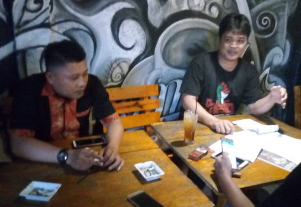 Undang Wartawan di Cafe, PPK Tanggamus Bantah Pemotongan Anggaran KPPS, Jika Ada Itu Oknum?