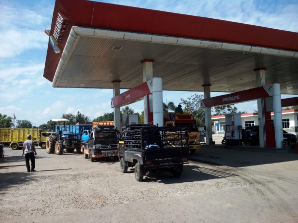 Aktivitas “Ngecor” BBM Subsidi Solar dan Premium SPBU Prokimal Terus Berlanjut