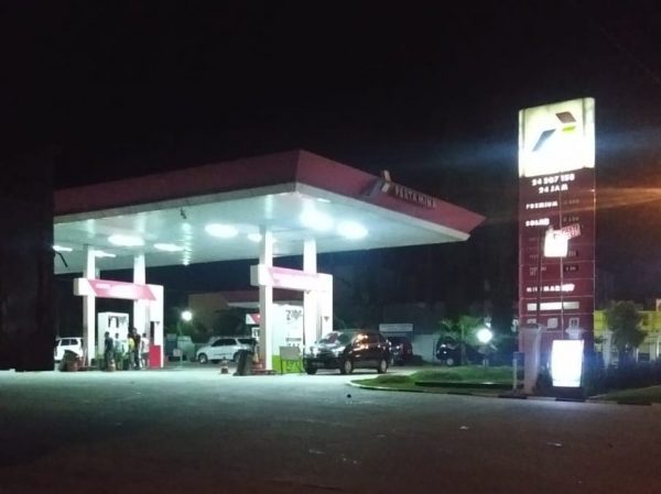 Aktifitas “Ngecor” BBM Setiap Malam di SPBU Simpan 4 Randik Sekayu