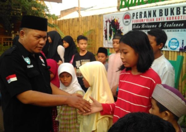 PERANK Indonesia Dan BNNP Santuni Anak Yatim
