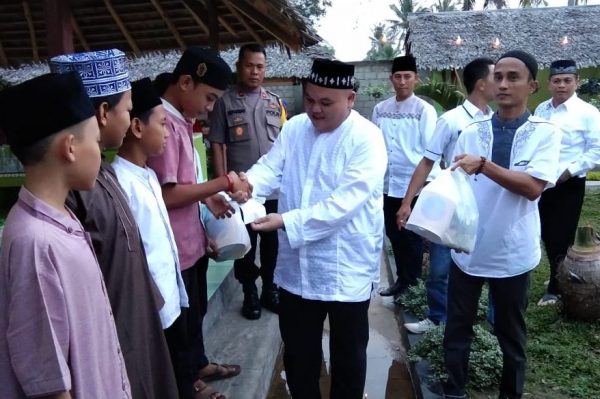 PWI Lampung Timur Berbagi dan Buka Puasa Bersama Anak Yatim dan Kaum Duafa
