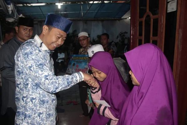 Bupati AIM Hadiri Bukber Paguyuban Panginyongan Lampura