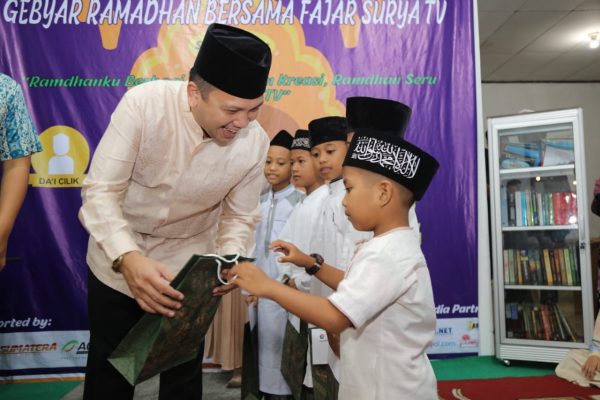 Gubernur Ridho Apresiasi atas Kerja Keras Fajar Surya Televisi Perangi Hoaks Diacara Gebyar Ramadhan