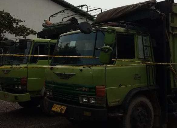 Polda Lampung Segel 150 Ton Kopi dan Puluhan Truk di Gudang Depan PT Sinarlaut?