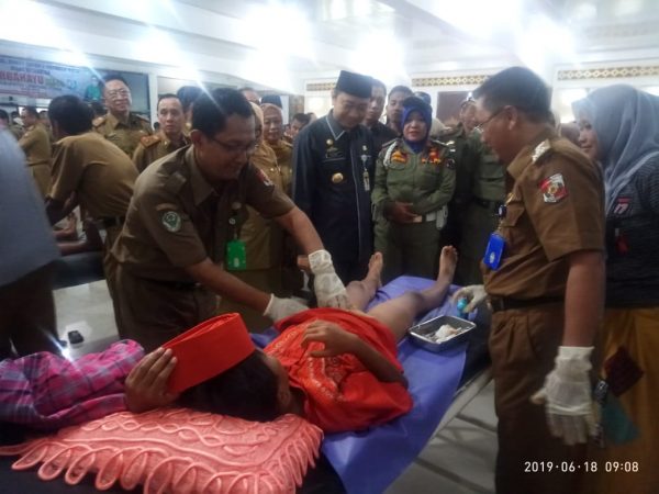 Pemkab Lampura Gelar Bakti Sosial Sambut HUT ke-73