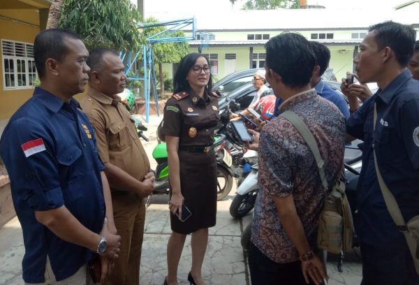 Kejari Sosialisasikan Program Jaksa Sahabat Guru Bagi Kepsek SMA dan SMK se-Lampura