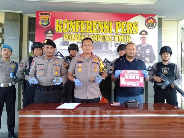 Tim Badak “Seruduk” Bandar Sabu Desa Negeri Agung Lampung Timur, Pelaku Gigit Tangan Petugas