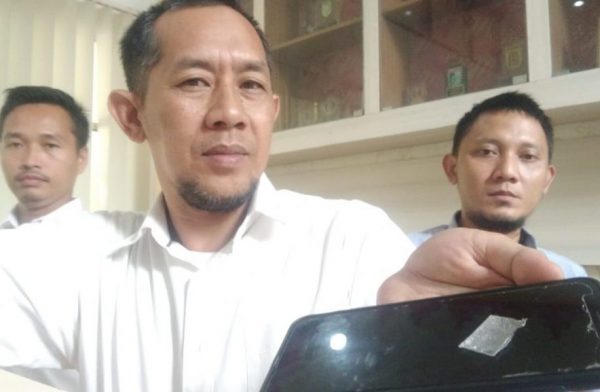 Satnarkoba Polres Kota Metro Selidiki Temuan Plastik Klip Isi Sisa Sabu di Meja Tamu DPRD Kota Metro