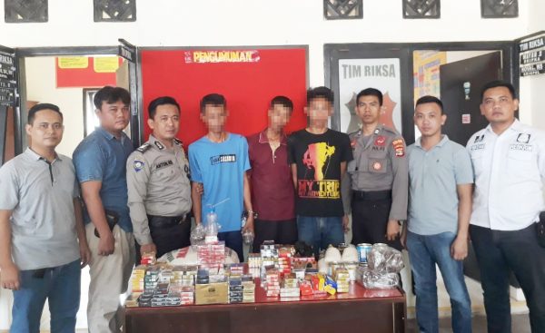 Tiga Buruh Spesialis Maling Toko di Tangkap Polsek Tumijajar