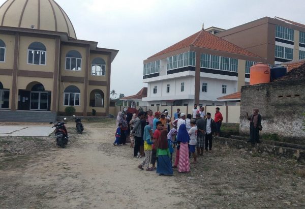 Tiga RT Warga Desa Way Hui Unjukrasa “Protes” Bangunan Rumah Sakit Airan Raya